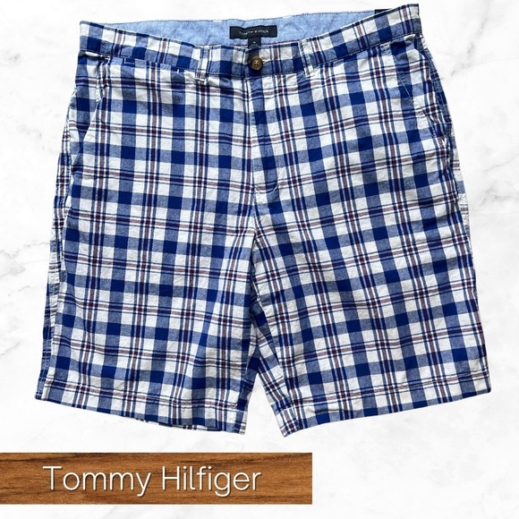 Tommy Hilfiger size 36 shorts - Picture 1 of 4